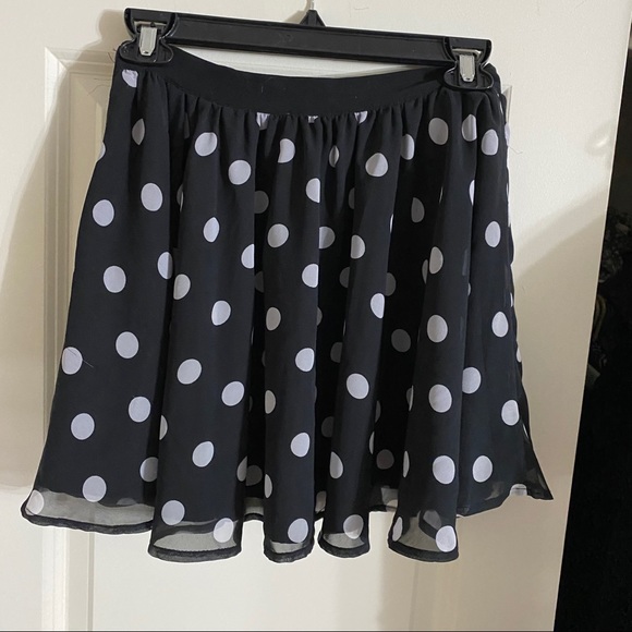 GUESS - flowy polka dot mini skirt - Picture 4 of 6